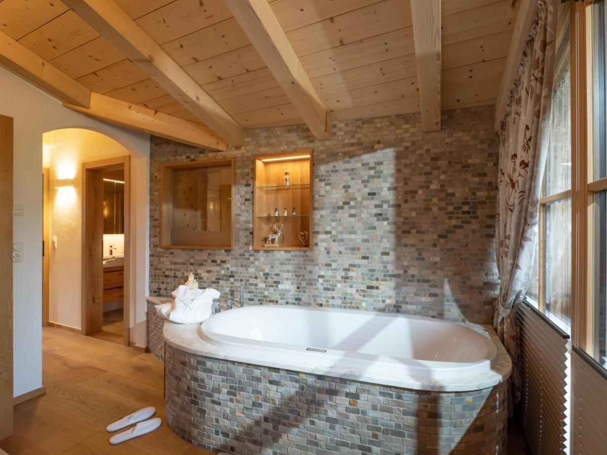 Luxusappartement Alpenliebe Oberndorf in Tirol Exteriör bild